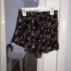 AE Floral Flowy Shorts